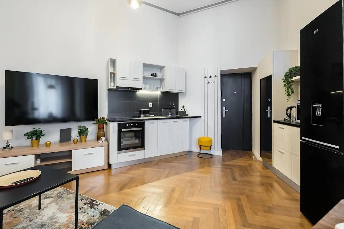 Superb 2Br Flat - Amzei Square Apartment Bucharest 0*,