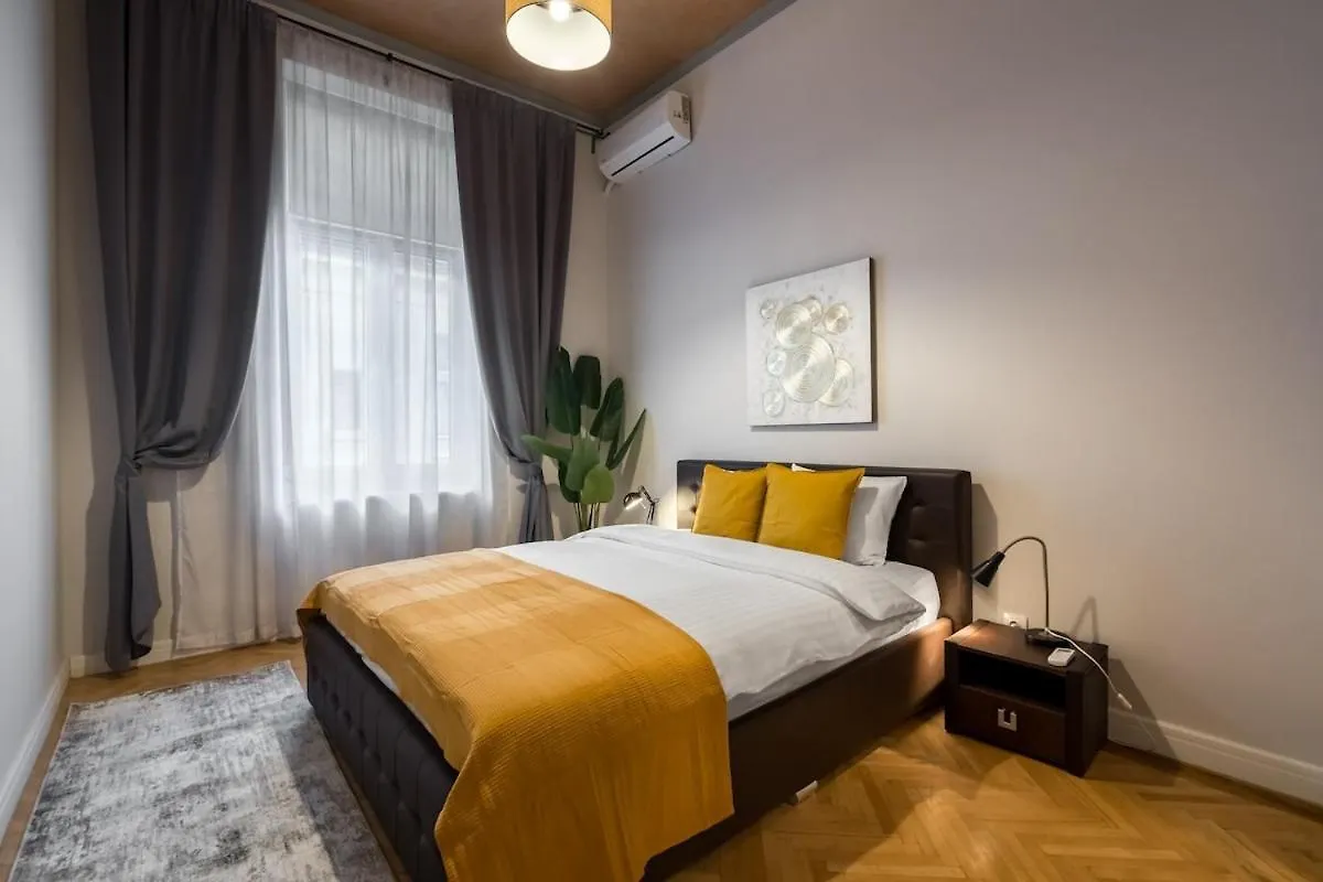 Superb 2Br Flat - Amzei Square Apartment Bucharest Romania